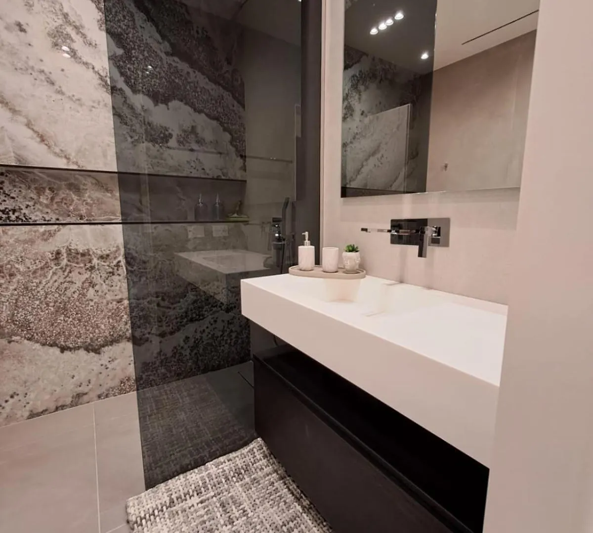 Appartamento Luxury Aurora Avlonya 0*,  Arnavutluk